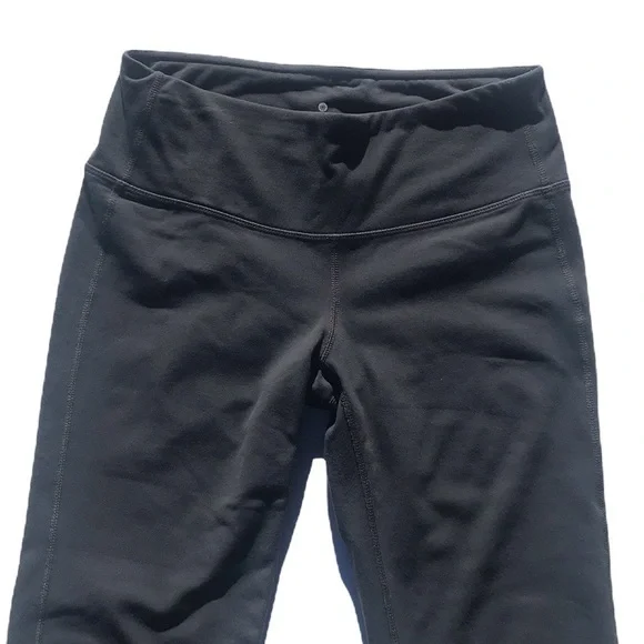 Athleta Chaturanga Gray Capri Crop Leggings in Flint Gray Size Small - Picture 3 of 8